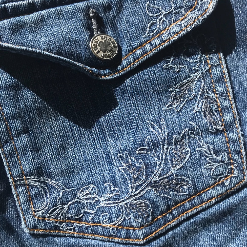 Lucky Brand Jeans - Picture 2 of 6